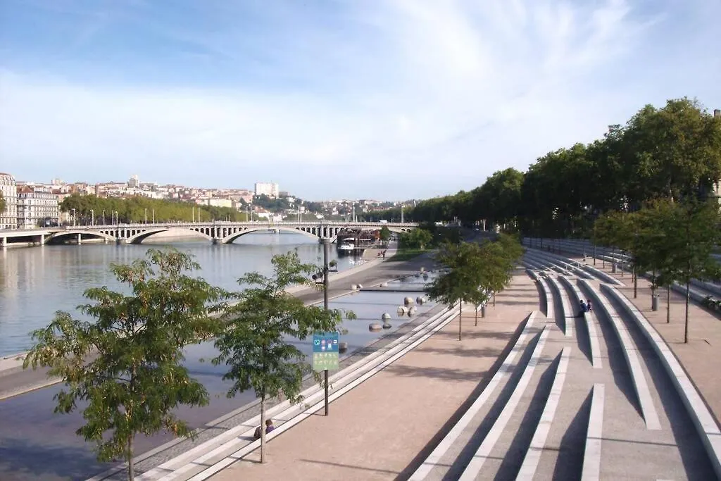 Au Coeur De Lyon Proche Bellecour + Superbe Vue Apartman